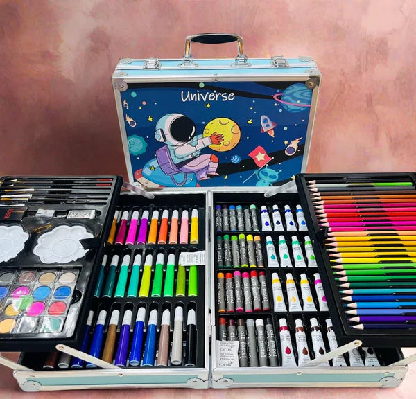 Colouring Set Suitcase Kit